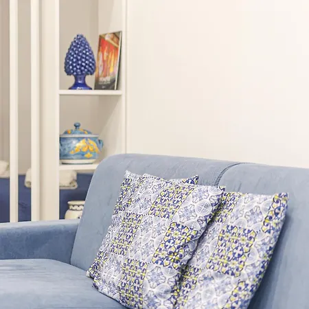 Colomba Blu - Old Town Flat With Balcony Appartamento *